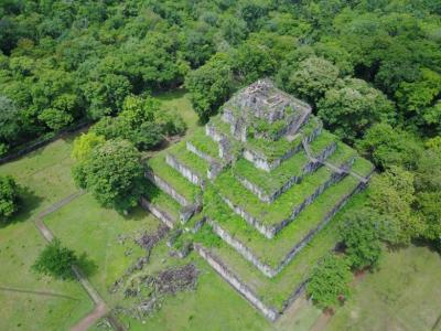 【プノンペン発】日帰り / カンボジア第4の世界遺産コーケー遺跡群への旅